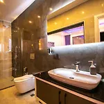 Villa Olivet-Kalkan- Huge Private Pool And Lovely Garden-Jakuzzies-Sauna-Turkish Hamam *