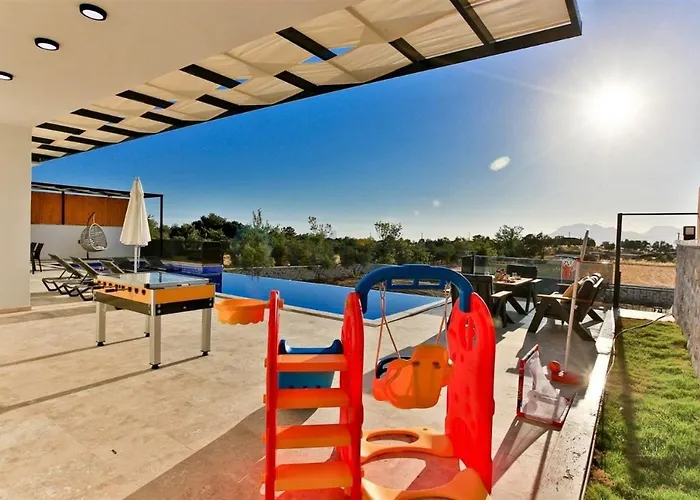 Olivet-kalkan 3 Bedroom-2 Jakuzzies-sauna-turkish Hamam-huge Private Pool And Lovely Garden Βίλα Κας