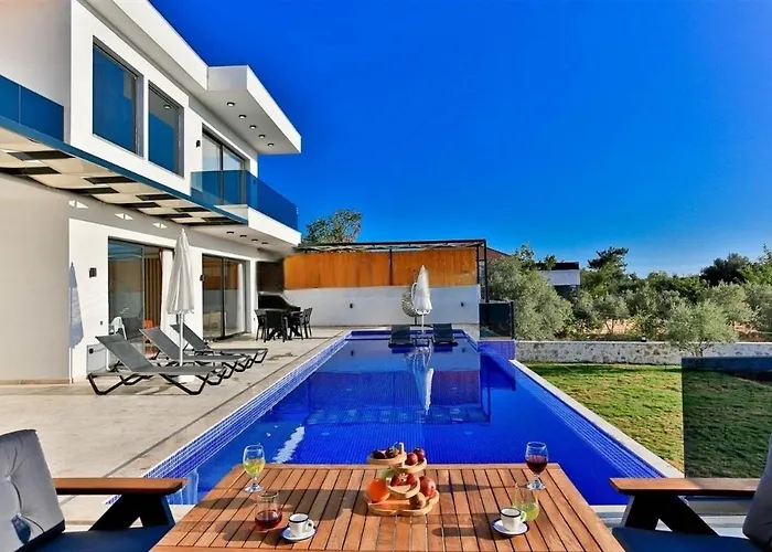 Βίλα Olivet-kalkan 3 Bedroom-2 Jakuzzies-sauna-turkish Hamam-huge Private Pool And Lovely Garden