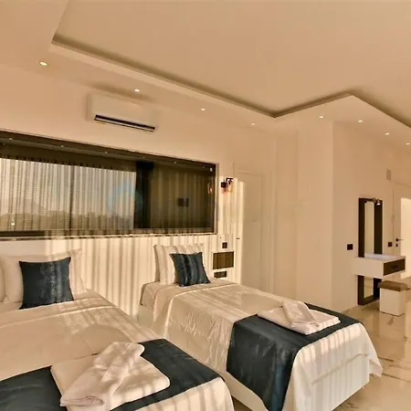 Olivet-kalkan- Huge Private Pool And Lovely Garden-jakuzzies-sauna-turkish Hamam *
