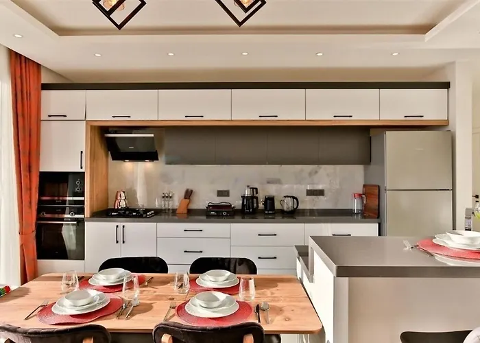 Olivet-kalkan 3 Bedroom-2 Jakuzzies-sauna-turkish Hamam-huge Private Pool And Lovely Garden