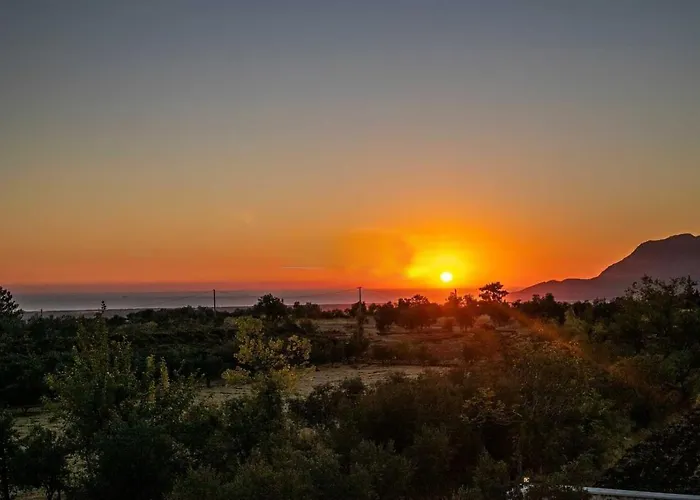 Olivet-kalkan 3 Bedroom-2 Jakuzzies-sauna-turkish Hamam-huge Private Pool And Lovely Garden Kas