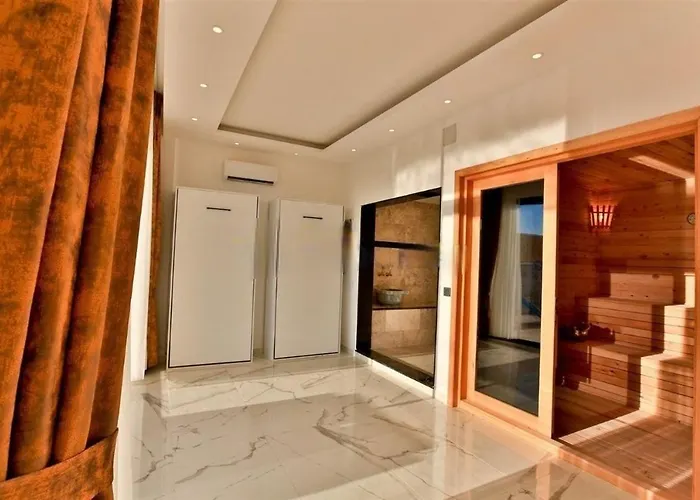 Olivet-kalkan 3 Bedroom-2 Jakuzzies-sauna-turkish Hamam-huge Private Pool And Lovely Garden *