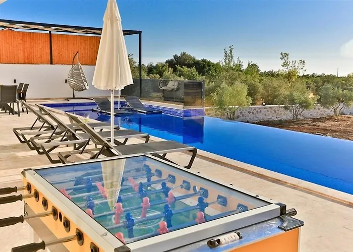 Olivet-kalkan 3 Bedroom-2 Jakuzzies-sauna-turkish Hamam-huge Private Pool And Lovely Garden Kaş